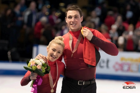 Ice Gallery Skates U.S.